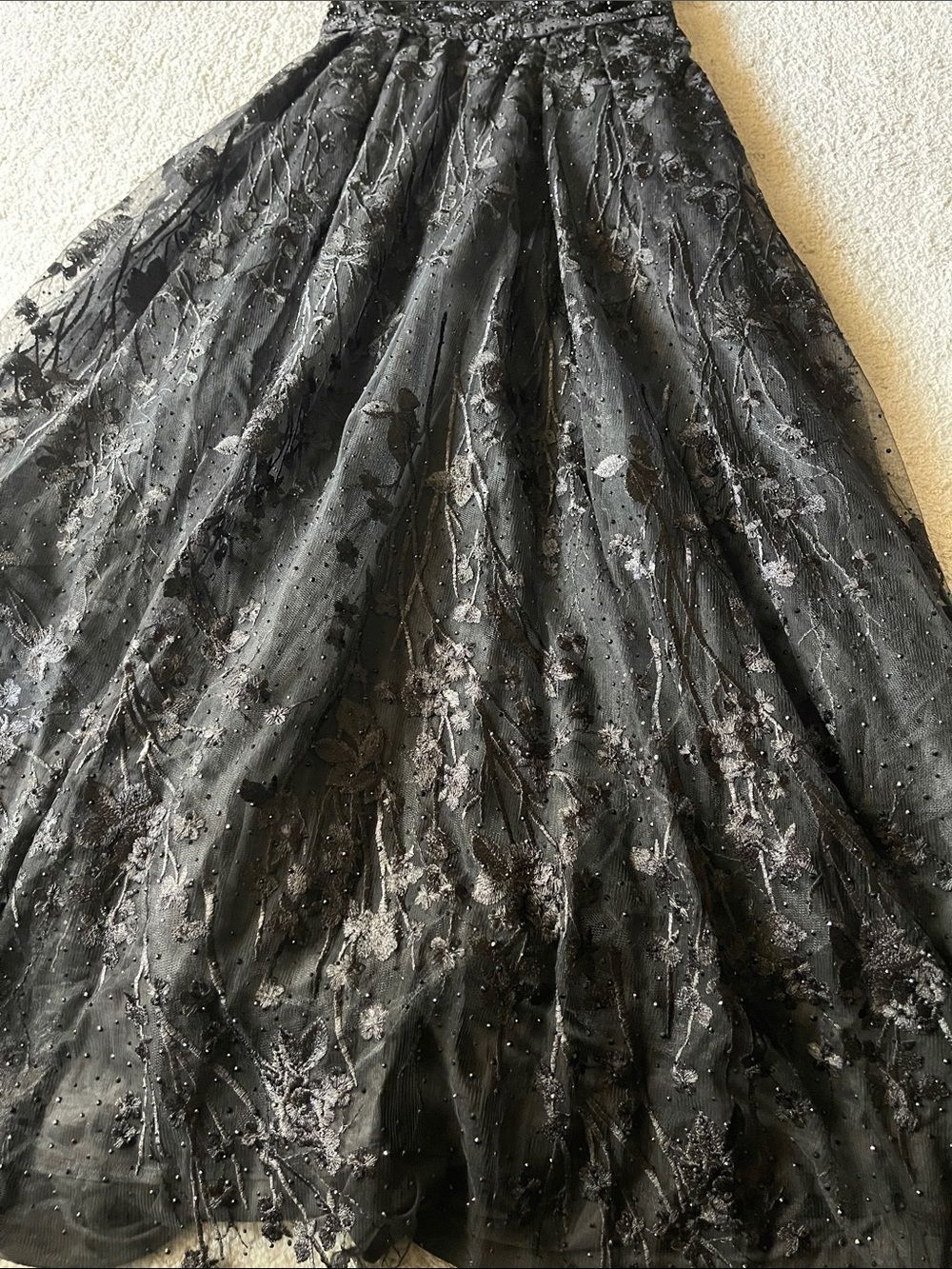 MAC DUGGAL 20405 Black Embellished Floral Cap Sleeve A Line Gown - Picture 7 of 10